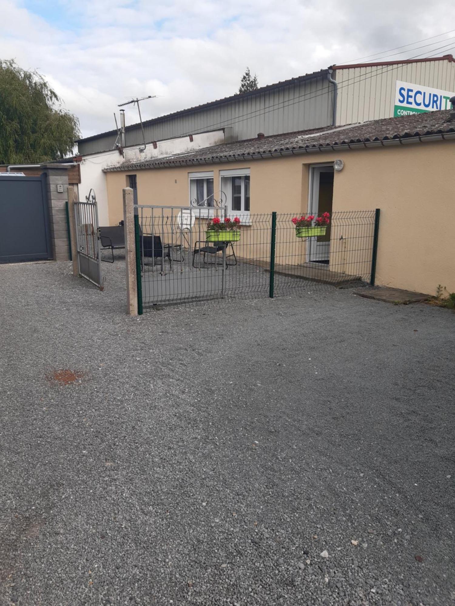 Gite La Parent'Aise Fressenneville Exterior photo